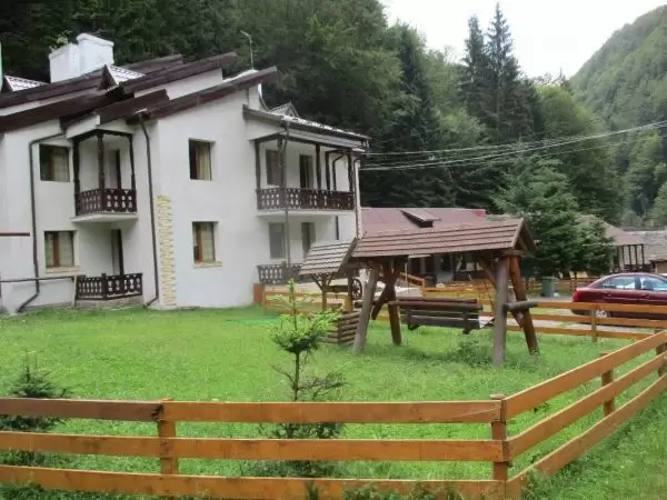 Cabana Brusturet, Dâmbovicioara, județ Argeș - Muntenia