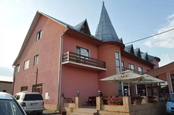 Cameră dublă cu pat matrimonial Motel Vraja Viilor - Motel VRAJA VIILOR, județ Satu Mare - Maramureș