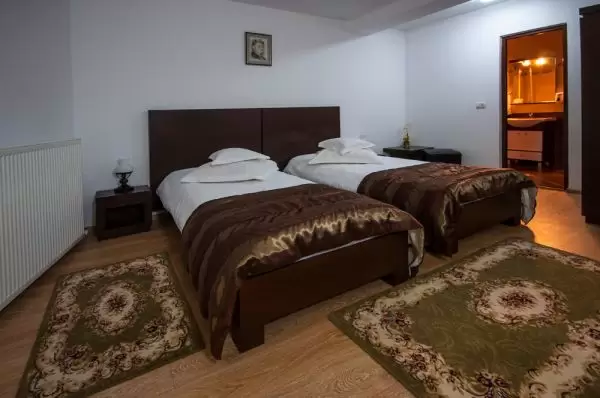 Cameră triplă Motel Casa Arcașului - Motelul Casa Arcaşului, Târgu Neamţ - Moldova