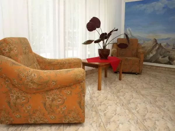 Cameră 4 locuri (baie comună) - Cabana Codrii Pașcanilor - Cabana Codrii Pașcanilor, județ Iași - Moldova