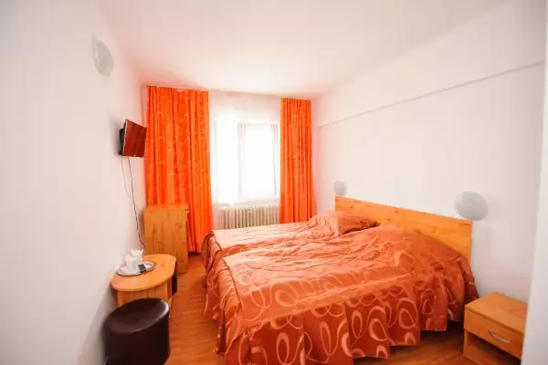 Cameră dublă Horezu - Hotel Horezu, județ Vâlcea - Muntenia