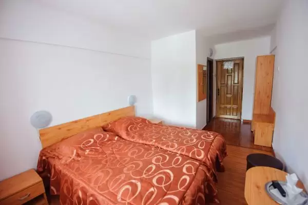 Cameră dublă Horezu - Hotel Horezu, județ Vâlcea - Muntenia