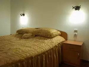 Cameră 4 locuri (baie comună) - Cabana Codrii Pașcanilor - Cabana Codrii Pașcanilor, județ Iași - Moldova