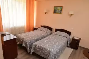 Cameră Twin Doua Veverite - Hotel Două Veverițe, Lăpușel, județul Maramureș - Maramureș