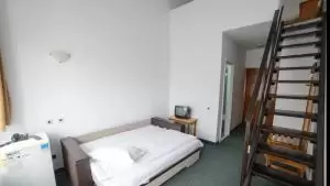 Cameră triplă Hotel Dobrogea 01.07.2020 – 20.08.2020 - Hotelul Dobrogea - Constanța - Dobrogea